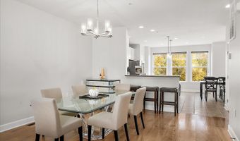 10900 HOLYSTONE Ln 503, Berlin, MD 21811