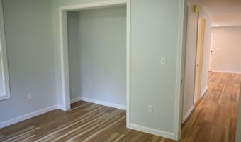 8 Woodland Ave, Standish, ME 04084