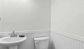 7260 Fawn Lake Dr, Alpharetta, GA 30005