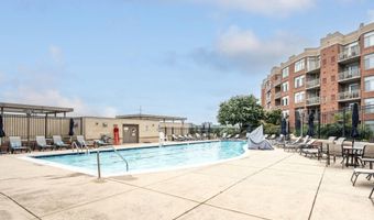 3650 S GLEBE Rd 450, Arlington, VA 22202