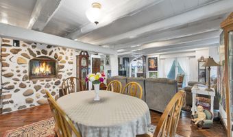 4737 W BROADWAY Dr, Appleton, WI 54913