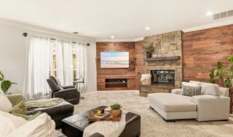 2110 Campo Pl, Escondido, CA 92027
