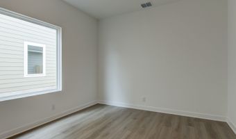 119 Peeps Ct, Adkins, TX 78101