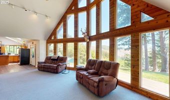 98393 E COUGAR Ln, Brookings, OR 97415