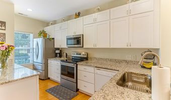 388 Still Water Cir, Boiling Springs, SC 29316