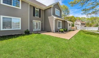 3305 Mountain Terrace Dr, Blakeslee, PA 18610