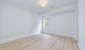 6012 SONOMA Rd, Bethesda, MD 20817