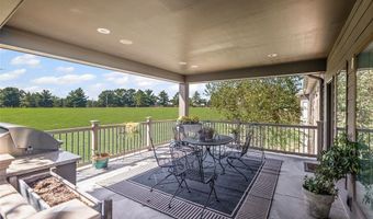 4715 Richland Woods Ct, Alton, IL 62002