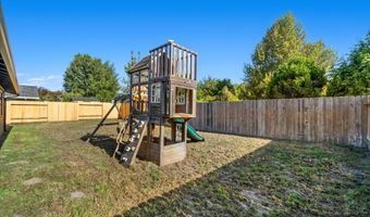 1656 Benjamin Ct, Arcata, CA 95521