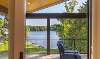 905 Cold Mountain Rd, Lake Toxaway, NC 28747