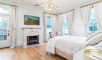 2736 GEORGES Ln, Alexandria, LA 71301