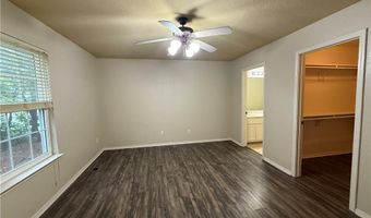 2 Radcliffe Dr, Bella Vista, AR 72714