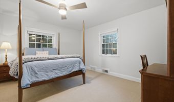 2 BELLEMORE Rd, Baltimore, MD 21210