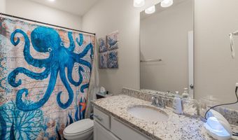 7004 Glen Eagle Dr, Biloxi, MS 39532