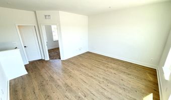 33 LOWER SERVICE Ct NW, Washington, DC 20001