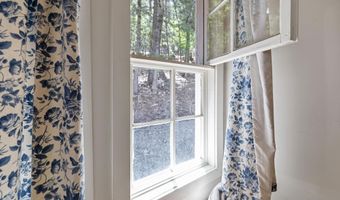 300 Swallow Pl, Alamogordo, NM 88310
