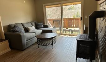 8 Country Club Rd 8A, Dover, VT 05356