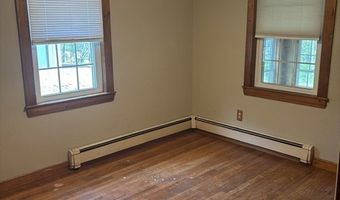 6 Pleasant St, Blackstone, MA 01504