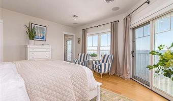 10 Coulter St, Jamestown, RI 02835