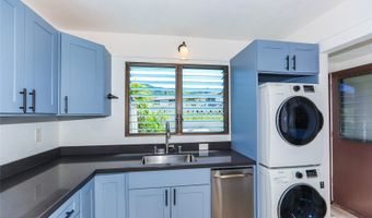 47-404 Hui Iwa St 215, Kaneohe, HI 96744