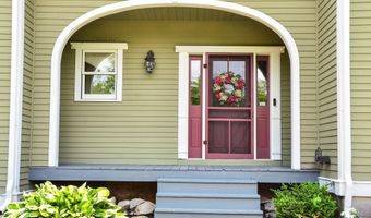 114 Loon Call Dr, Belgrade, ME 04917