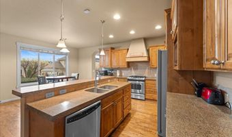 15485 SW WILLAMETTE VALLEY Ct, Beaverton, OR 97007