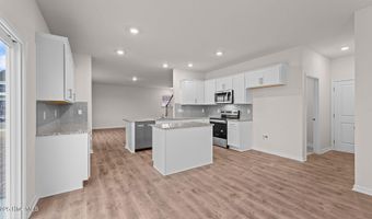 1029 Queensland Ln, Ayden, NC 28513