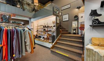 417 N Main St, Austin, MN 55912