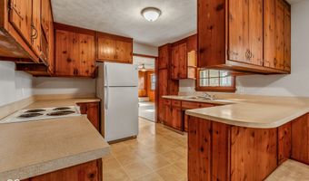 2215 Albany St, Beech Grove, IN 46107