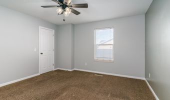 573 Raven Way Apt B, Chubbuck, ID 83202