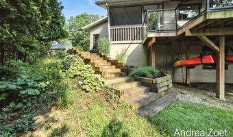 8300 Arapaho Trl SE, Alto, MI 49302