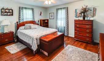 3448 Meridocia St, Alton, IL 62002