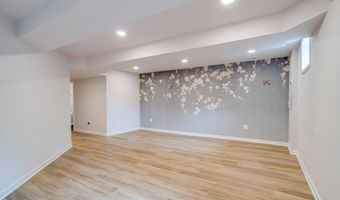 2008 CHESAPEAKE Rd, Annapolis, MD 21409
