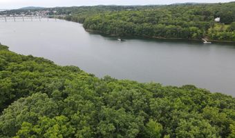 Robbins Road, Belfast, ME 04915