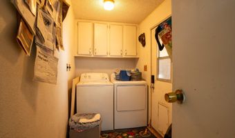 33235 S COLDWATER Rd, Black Canyon City, AZ 85324