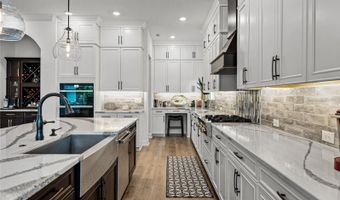 7109 ESTERO Ct, Apollo Beach, FL 33572