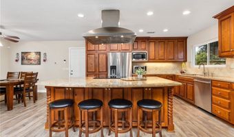 3740 Foxley Dr, Escondido, CA 92027