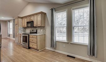 2472 Woods Stream Ln, Asheboro, NC 27205