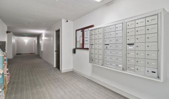 950 Shorepoint Ct 307, Alameda, CA 94501