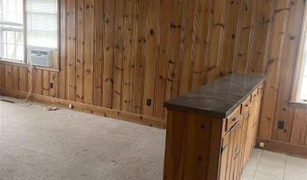 419 N Nettles St, Bishopville, SC 29010