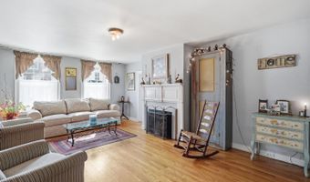 104 N MAIN St, Boonsboro, MD 21713
