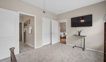1299 W Lake St 102, Addison, IL 60101
