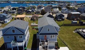 9 Arbeth Rd, Narragansett, RI 02879