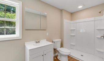 10540 FLOWER St, Berlin, MD 21811