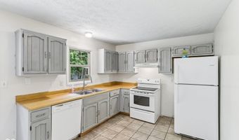 7515 Natchez Ct, Indianapolis, IN 46217