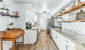 2020 Parkhill Dr, Billings, MT 59102