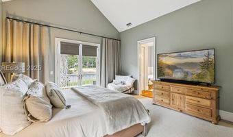 36 Hawthorne Rd, Bluffton, SC 29910
