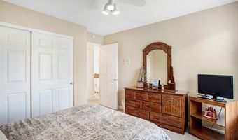 420 April Oaks Ct, Ballwin, MO 63021