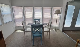 319 DOLPHIN Dr, Berlin, MD 21811