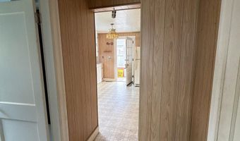 49 Clark Ave, Brattleboro, VT 05301